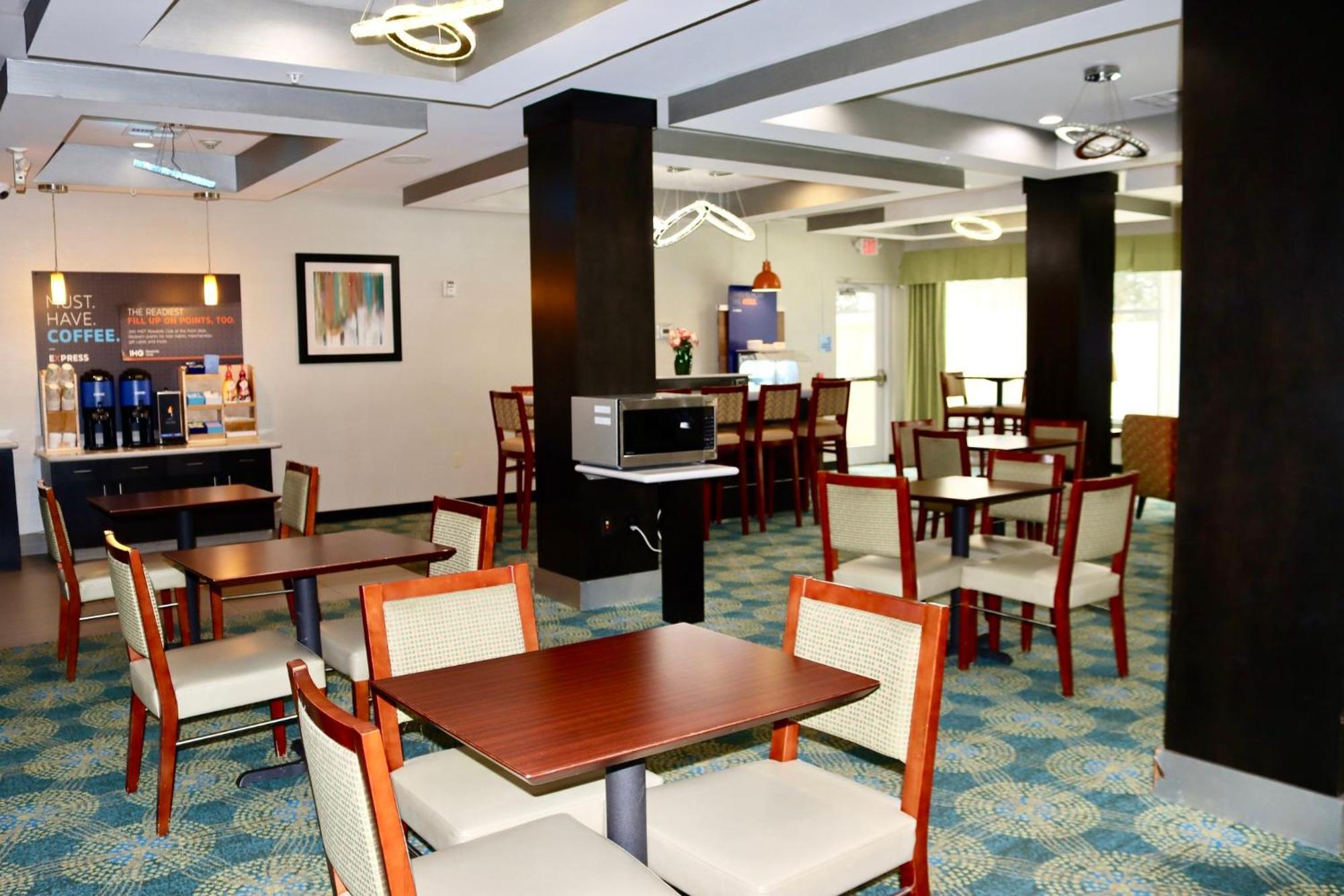 Holiday Inn Express & Suites Houston Northwest-Brookhollow By Ihg Esterno foto