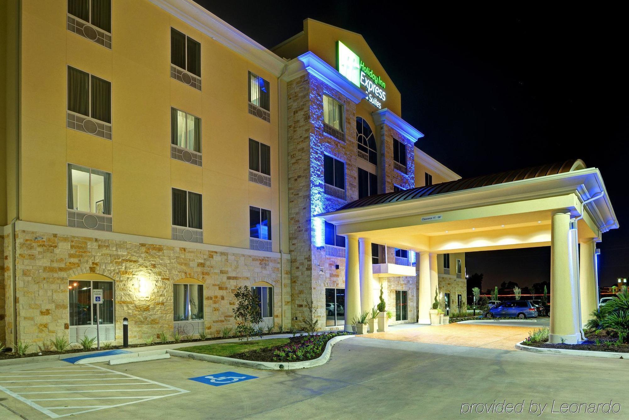 Holiday Inn Express & Suites Houston Northwest-Brookhollow By Ihg Esterno foto